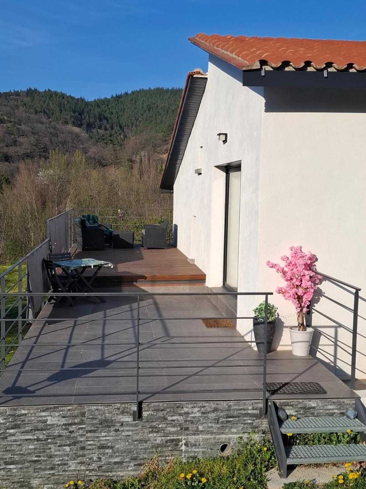 Apartmán Le Refuge Des Cascades Vernet-les-Bains Exteriér fotografie